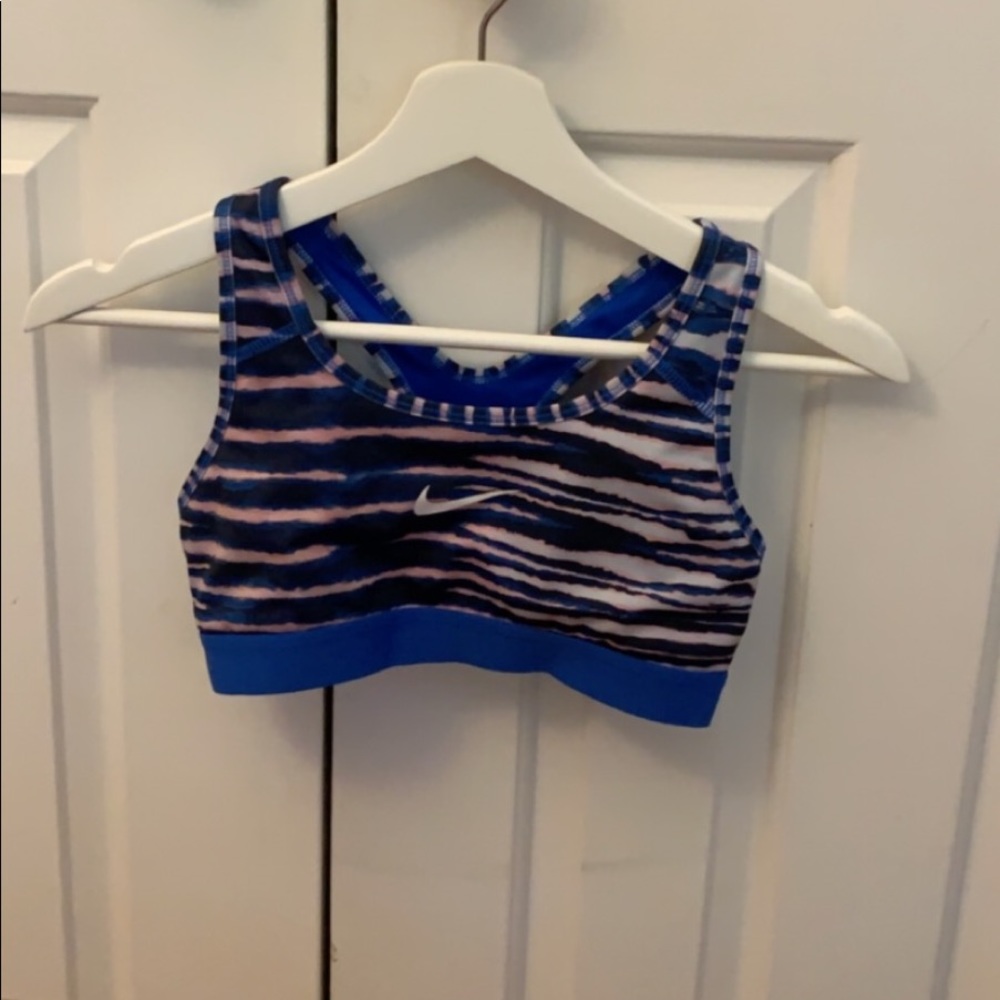 nike sports bra